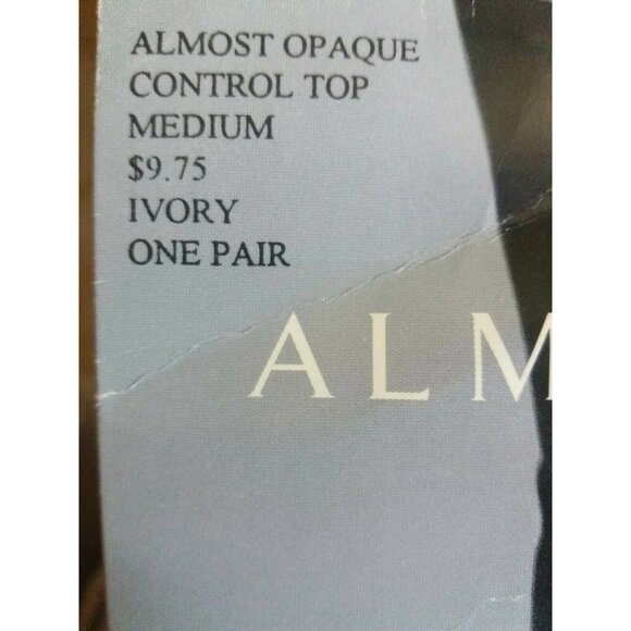 Almost Opaque Ivory Control Top Pantyhose Medium Banana Republic Stockings - Picture 6 of 7